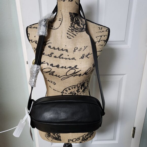 Hereu Black Leather Unisex Boya Bag - Picture 1 of 8